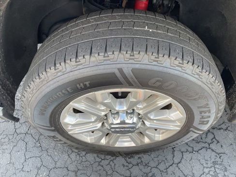 Used 2021 GMC Sierra 2500 Denali w/ Denali Ultimate Package image 31