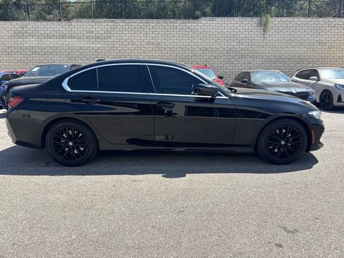 Certified 2024 BMW 330i Sedan w/ Convenience Package RWD image 5
