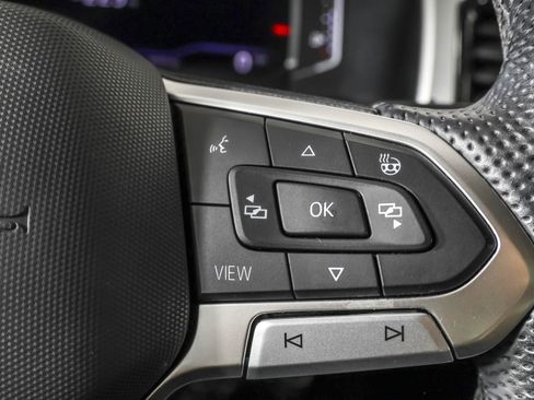 Used 2022 Volkswagen Atlas Cross Sport SEL Premium R-Line image 30