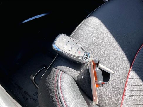 Certified 2023 Chevrolet Equinox RS w/ RS Leather Package image 11