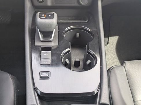 Used 2024 Nissan Rogue SV w/ SV Premium Package image 19