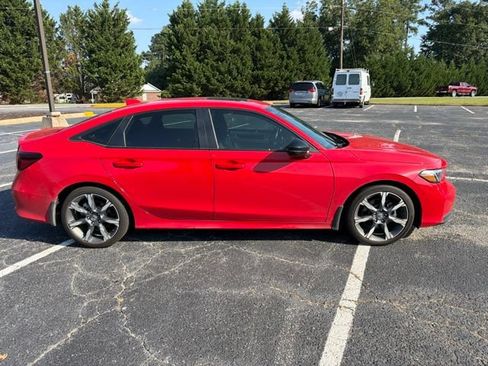 Used 2025 Honda Civic Sport image 6