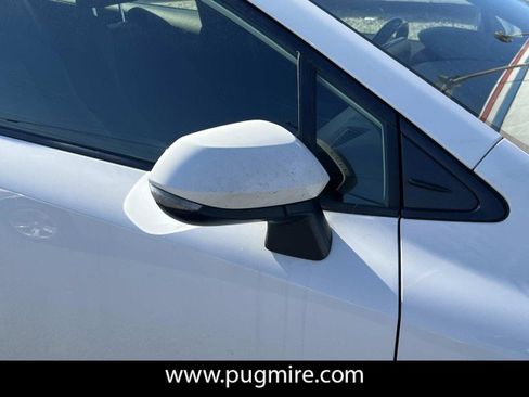 Used 2022 Toyota Corolla SE image 9