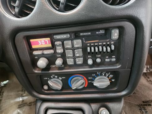 Used 1995 Pontiac Firebird Coupe RWD image 17