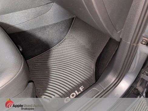 Used 2017 Volkswagen Golf SE FWD image 37
