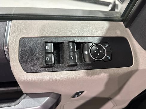 Used 2022 Ford F250 XLT AWD/4WD image 17