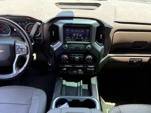 Used 2022 Chevrolet Silverado 2500 LTZ w/ LTZ Plus Package AWD/4WD image 11