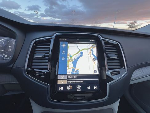 Certified 2022 Volvo XC90 T6 Inscription w/ Climate Package image 20