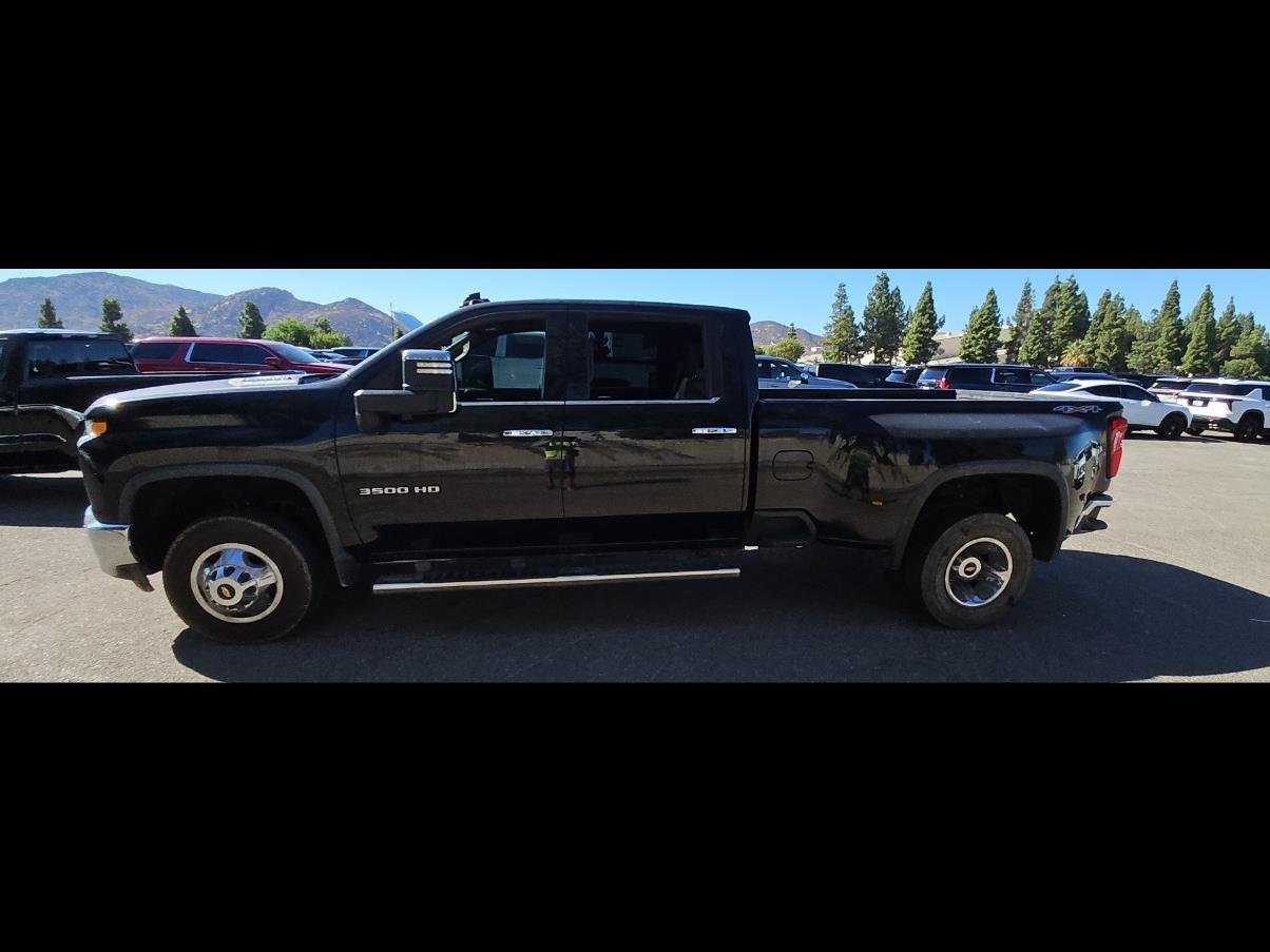 Used 2021 Chevrolet Silverado 3500 LTZ AWD/4WD image 8