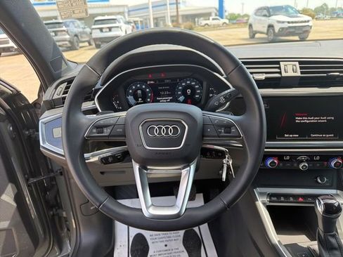 Used 2025 Audi Q3 2.0T Premium AWD/4WD image 25