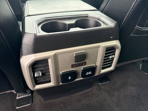 Used 2020 Ford F150 Lariat w/ Equipment Group 502A Luxury image 17