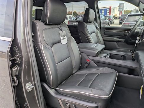 New 2026 RAM 1500 Limited image 32