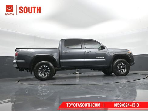 Used 2023 Toyota Tacoma TRD Off-Road image 37