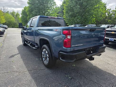 Used 2026 Chevrolet Silverado 2500 Custom w/ Snow Plow Prep/Camper Package AWD/4WD image 2
