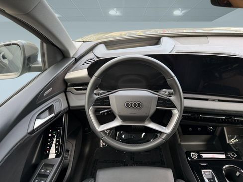 Used 2025 Audi Q6 e-tron Premium Plus w/ Premium Plus AWD/4WD image 29