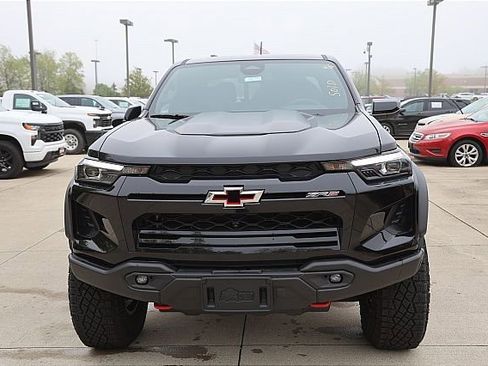 New 2024 Chevrolet Colorado ZR2 w/ ZR2 Bison Edition AWD/4WD image 9