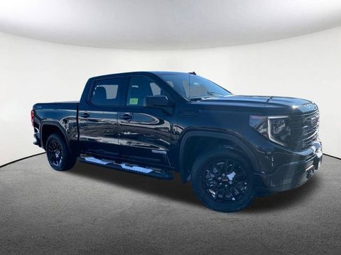 Used 2023 GMC Sierra 1500 Elevation image 14