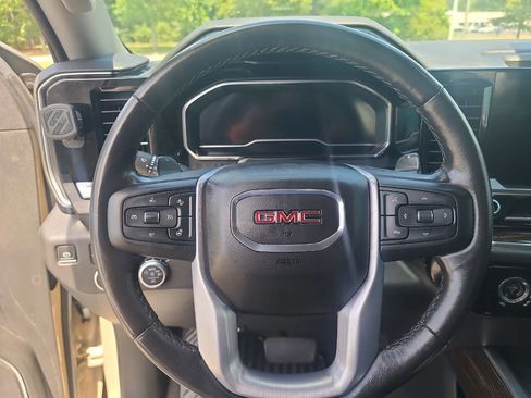 Used 2023 GMC Sierra 1500 Elevation AWD/4WD image 26
