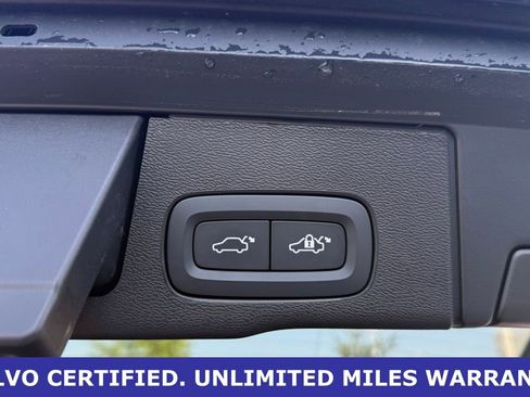 Certified 2025 Volvo XC60 B5 Plus AWD/4WD image 8