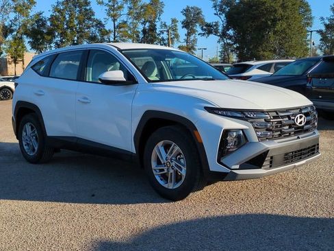New 2026 Hyundai Tucson SE FWD image 3