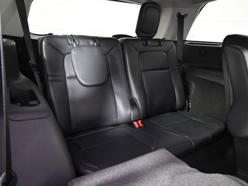 New 2026 Lincoln Aviator AWD image 18