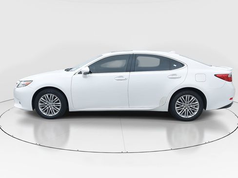 Used 2015 Lexus ES 350 w/ Premium Package image 8