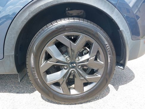 Used 2022 Kia Sportage LX w/ LX FWD Value Edition Package image 32