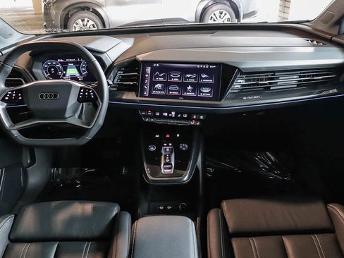 Used 2023 Audi Q4 e-tron Premium Plus image 15
