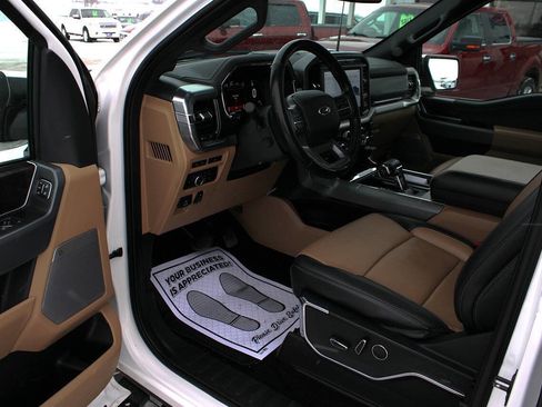 Used 2021 Ford F150 Lariat w/ Equipment Group 502A High image 12