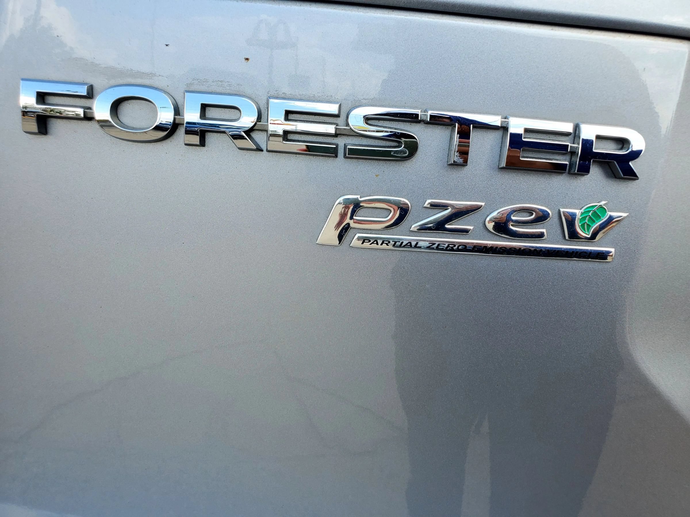 Used 2014 Subaru Forester 2.5i AWD/4WD image 34