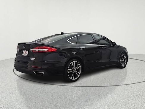 Used 2020 Ford Fusion Titanium image 8