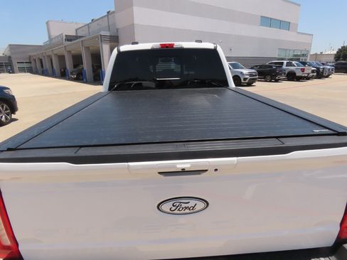 Used 2023 Ford F350 Lariat w/ Lariat Ultimate Package AWD/4WD image 14