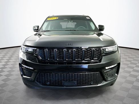 Certified 2023 Jeep Grand Cherokee Limited w/ Luxury Tech Group II AWD/4WD image 4