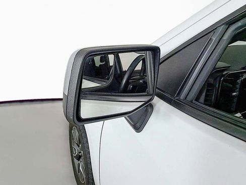 Used 2022 Chevrolet Silverado 1500 LT image 25