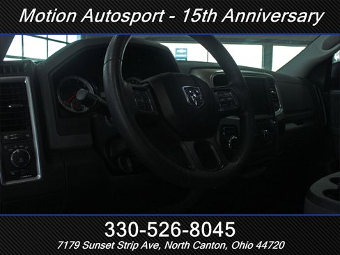 Used 2019 RAM 1500 Classic SLT w/ Black Appearance Group image 13