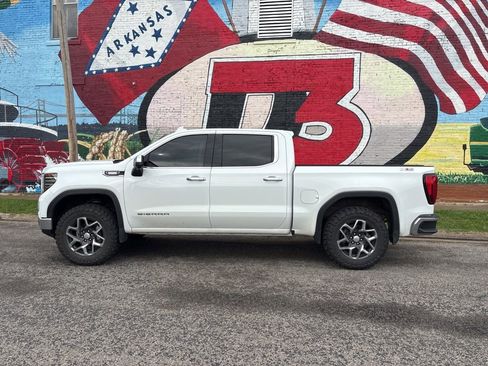 Used 2023 GMC Sierra 1500 SLT w/ SLT Premium Plus Package image 3