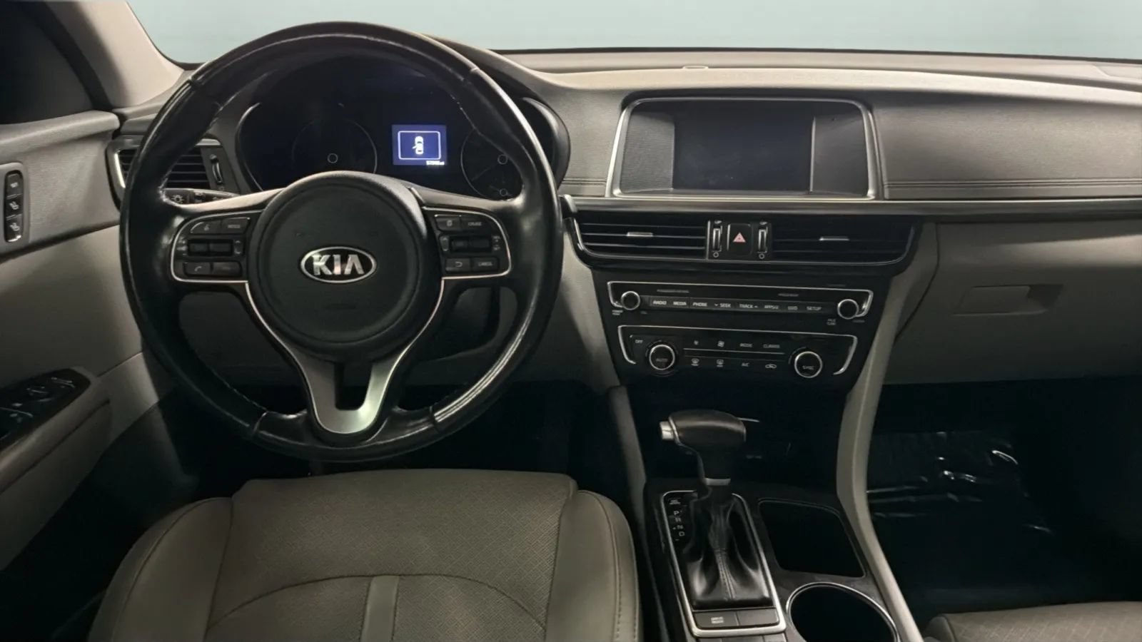 Used 2018 Kia Optima EX w/ Premium Package FWD image 10