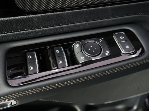 New 2026 Lincoln Aviator AWD w/ Jet Appearance Package image 24