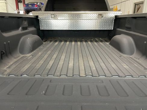 Used 2017 Chevrolet Silverado 1500 LT w/ All Star Edition AWD/4WD image 22