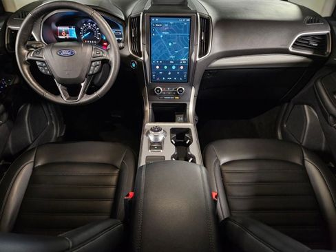 Used 2022 Ford Edge SEL w/ Convenience Package image 18