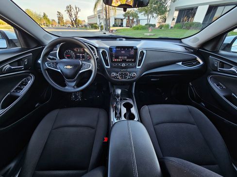 Used 2023 Chevrolet Malibu LT image 18