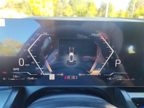 New 2026 BMW 540i xDrive w/ Executive Package image 14