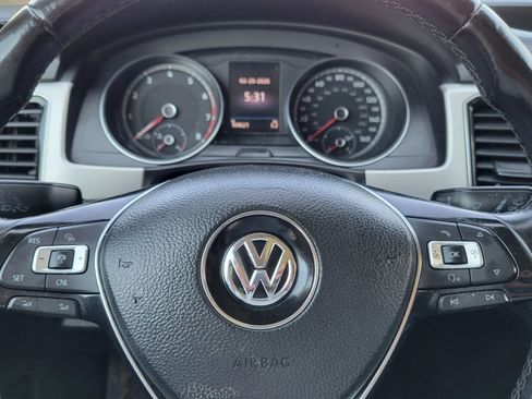 Used 2018 Volkswagen Atlas SEL FWD image 23