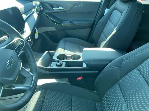 New 2026 Chevrolet Equinox LT w/ Midnight Edition image 8