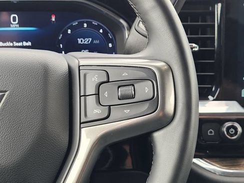 Used 2025 Chevrolet Silverado 1500 LT RWD image 29