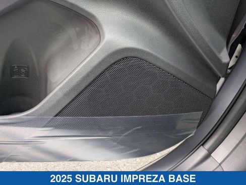 Certified 2025 Subaru Impreza 2.0i image 15