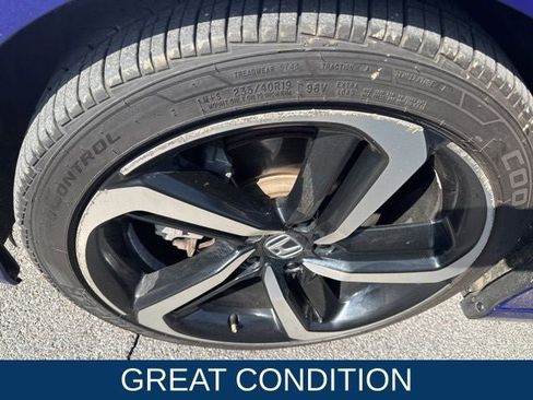 Used 2018 Honda Accord Sport image 8