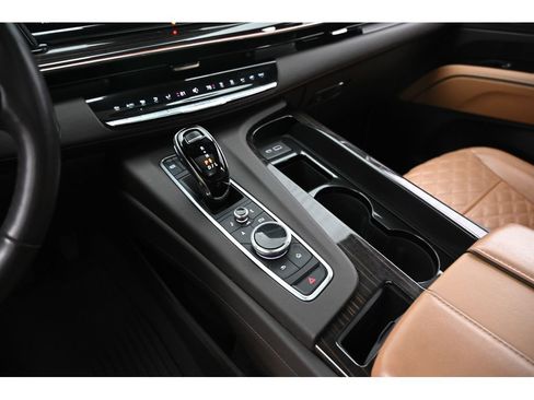 Used 2022 Cadillac Escalade Premium Luxury w/ Performance Package image 48