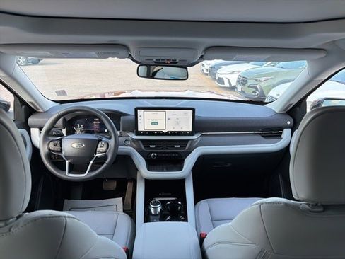 New 2025 Ford Explorer Platinum w/ Ultimate Package image 22