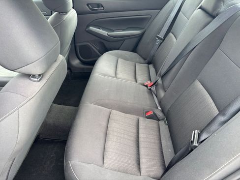 Used 2025 Nissan Altima 2.5 SV FWD image 25